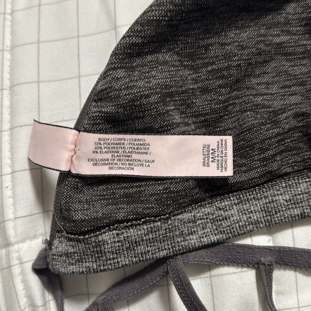 Victoria’s Secret Strappy Bralette (Size Medium) - Picture 5 of 5